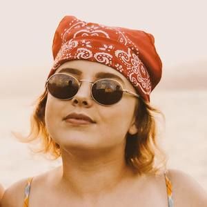 Meet your Posher, Sara